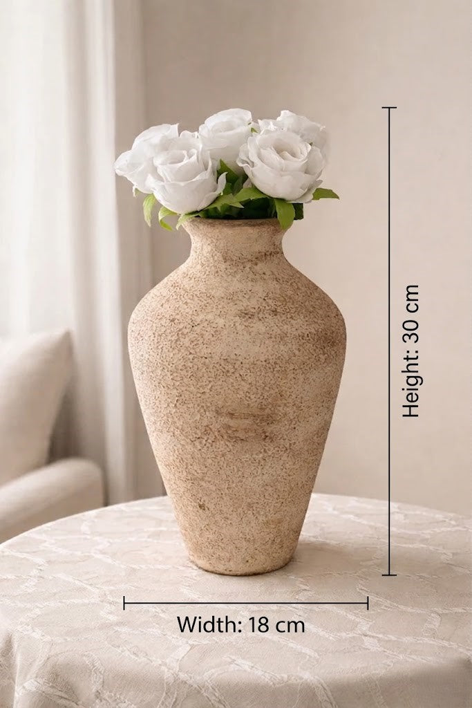 Blanche Vase