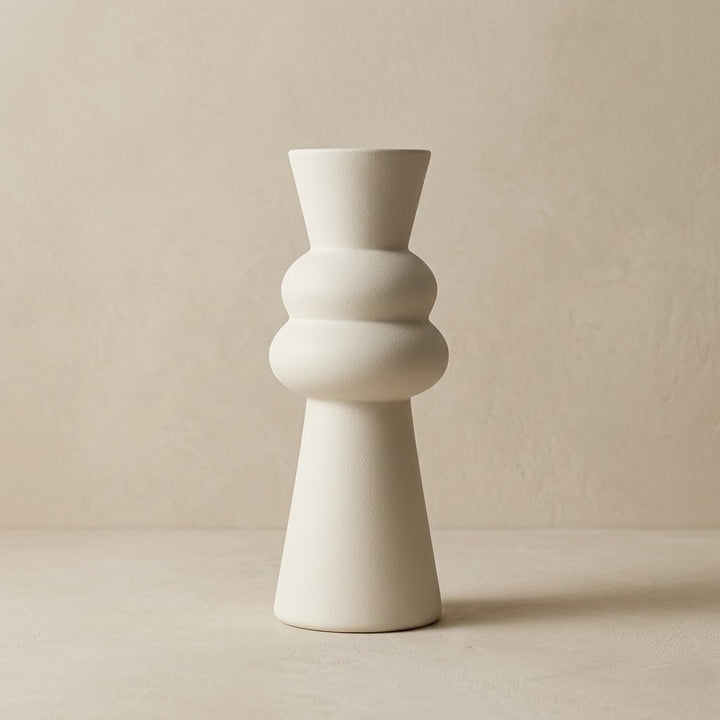 Isaacc Vase-C